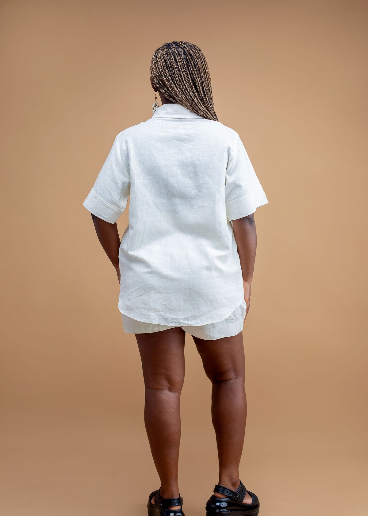 Linen short sleeve shirt with shorts